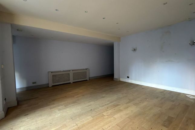 65, Warwick Road, London photo 4