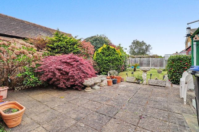 105, Church Road, Shoeburyness photo 3