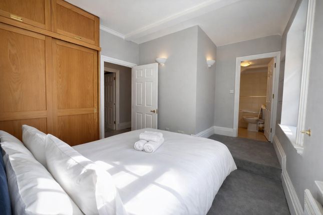 Flat 1, 13, Dorset Street, Marylebone photo 4