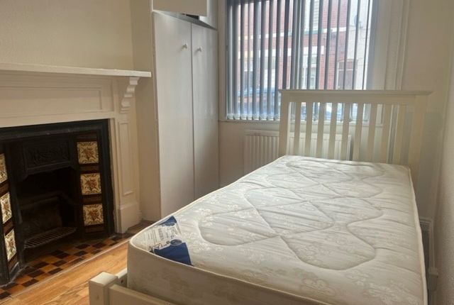 33, Rydal Street, Leicester photo 5