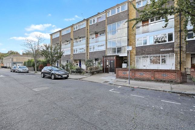 Thumbnail Flat to rent in Portelet Road, London