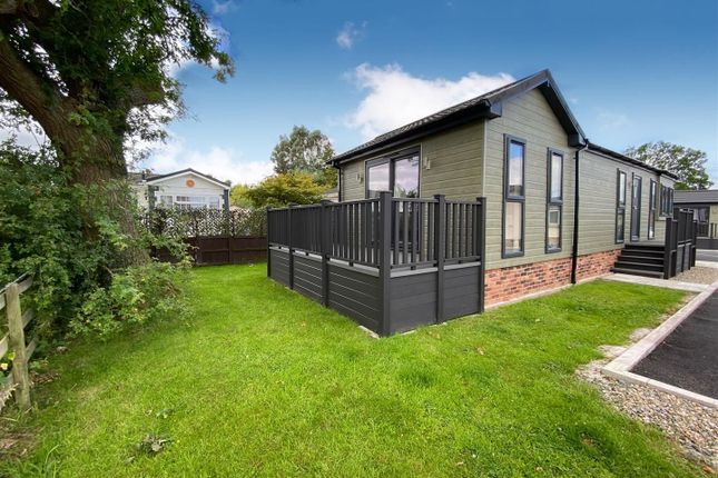 2-bed caravan on 1, Croft Park, Newton Hall Lane, Mobberley, £130,000