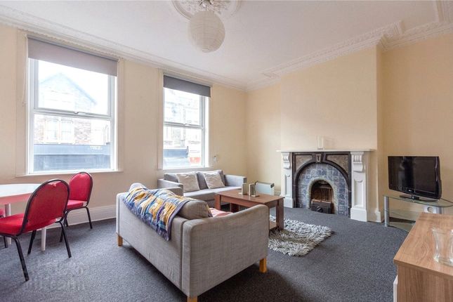 4-bed flat on Cromwell Road, Bristol, £3,000/mo