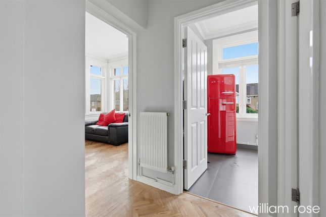 1, Conifer Lodge, Montalt Road, Woodford Green photo 4