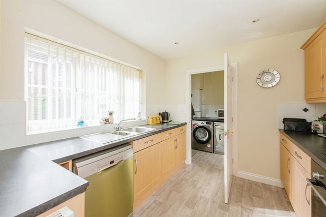 Link-detached house for sale in Cedar Walk, Featherstone, Pontefract