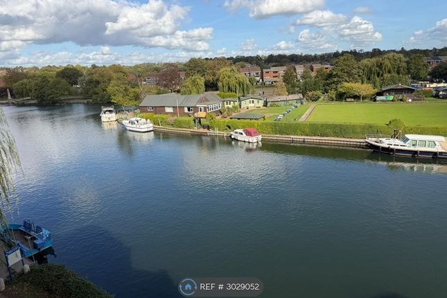 Flat  Regents Riverside Brigham Road, Reading photo 4