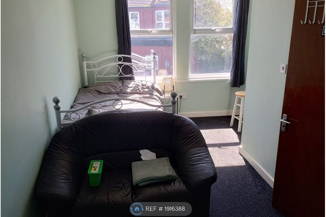 Thumbnail Room to rent in Knowsley Road, Bootle