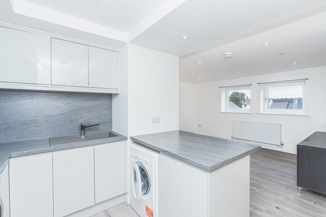 86d, High Street, Cowdenbeath photo 4