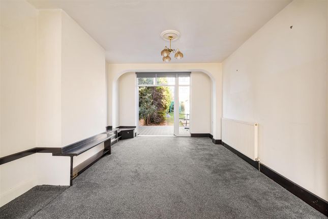185, St. Barnabas Road, Woodford Green photo 4