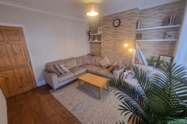 27, Cotterells Avenue, Birmingham photo 2