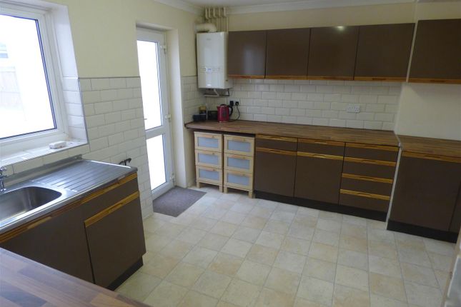 7, Meer Road, Nottingham photo 3