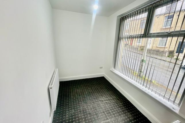 66, Hallam Road (Room 1), Nelson photo 3