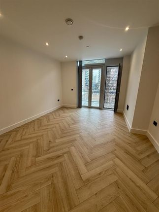 1-bed flat on Apt 207, Bankside, Salford, £363,750