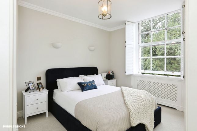 Flat 7/Southlands House, Southlands Lane, Oxted photo 4