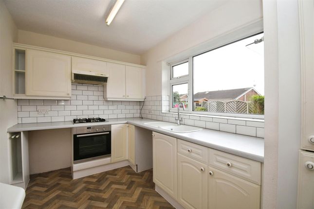Flat for sale in Wentworth Close, Willerby, Hull