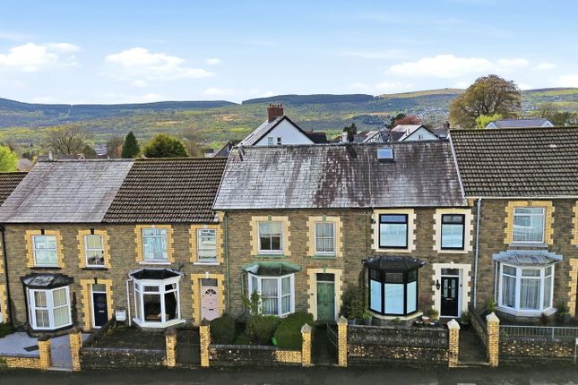 4-bed house on 29, The Avenue, Merthyr Tydfil, £150,000