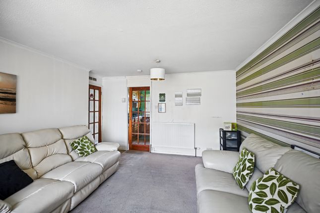 16 Addiewell Place, Coatbridge photo 4