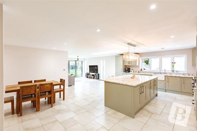 Bentley Cottage,, Ashwells Road, Brentwood photo 2
