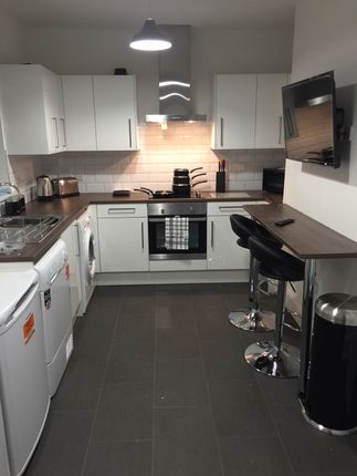 Hull Property Centre Limited Hu8 Property To Rent From