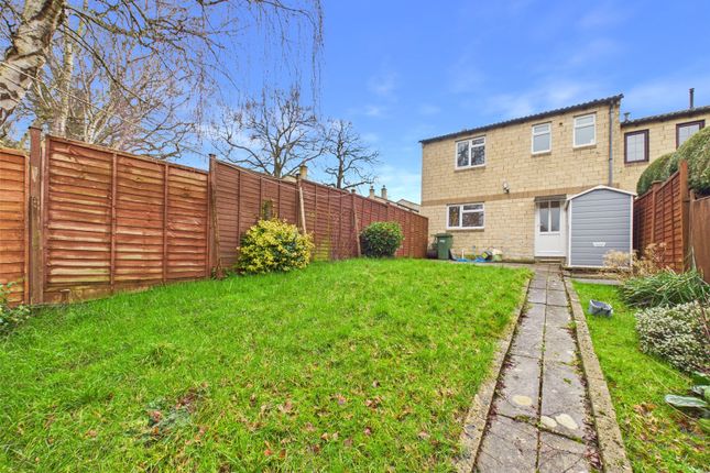 10, Starling Court, Gloucestershire photo 4