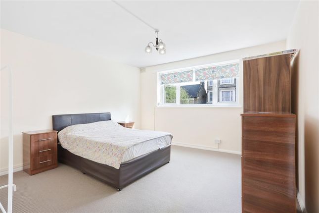 Flat for sale in Longley House, Tufnell Park Road, London