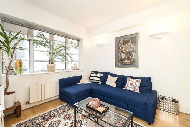 77, Winchester Court, London photo 4