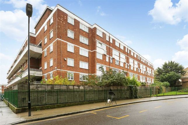 Thumbnail Flat to rent in Weymouth Terrace, London