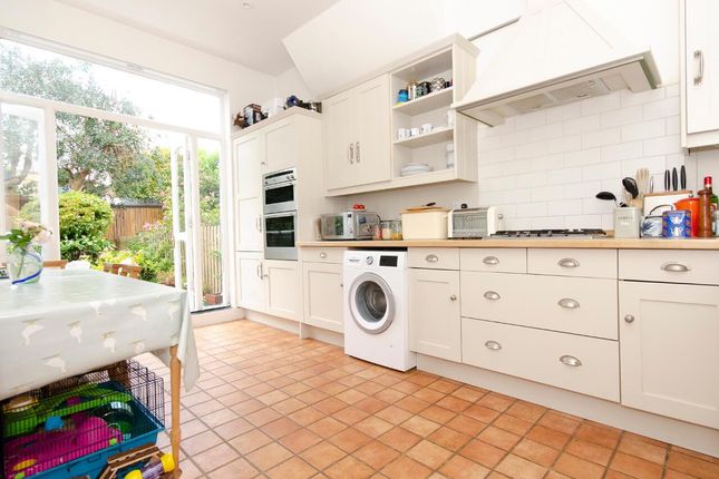 Terraced house for sale in Lynmouth Road, East Finchley, London