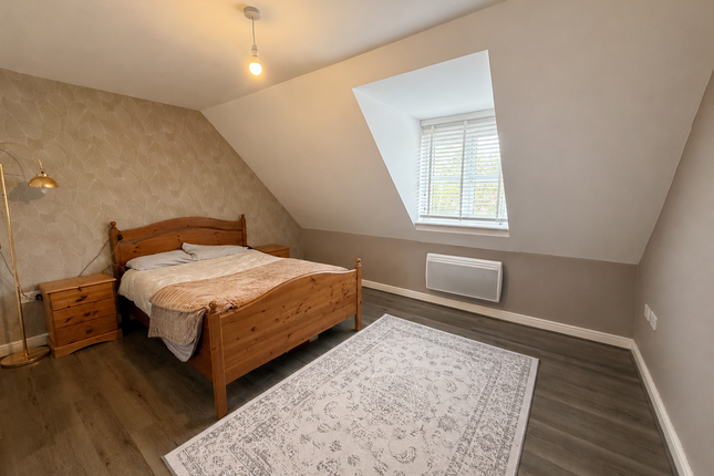 29, Wilmslow Court, Wilmslow photo 4