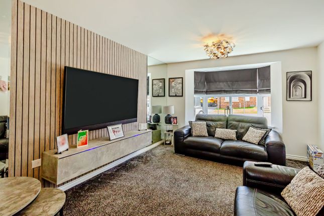 3, Skylark Way, Houghton le Spring photo 4