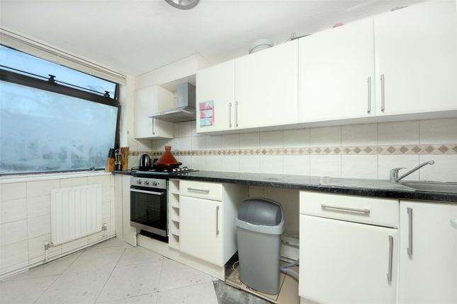 Flat for sale in Ivatt Place, London