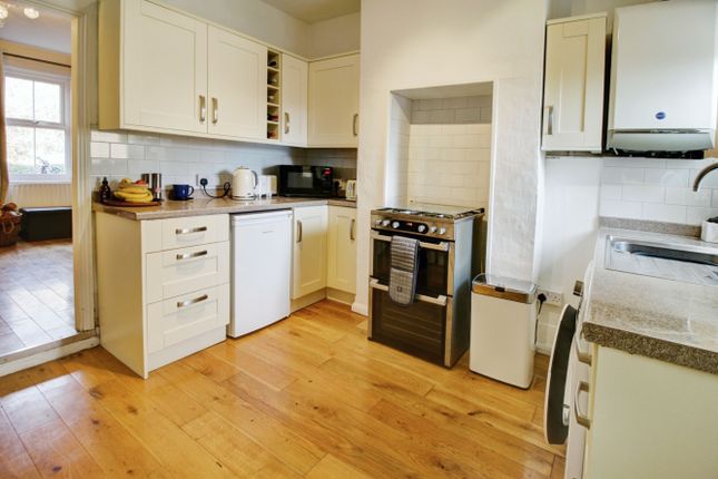8, Sunnyside, Edenbridge photo 3