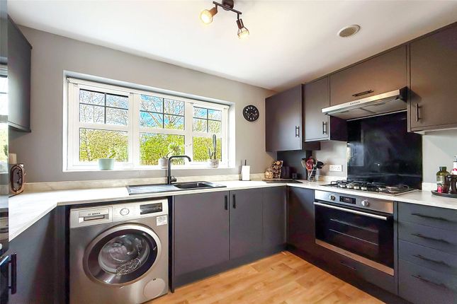 Flat 11, The Butts, 23, Butts Mead, West Sussex photo 4
