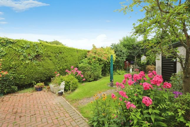 8, Pleasant Avenue, York photo 2