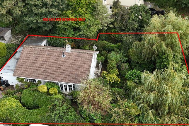 33, Cades Parc, Helston photo 3