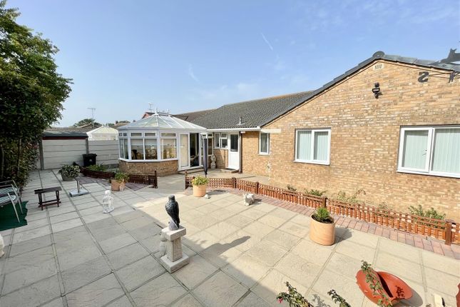 5, Poppy Close, Upton photo 2