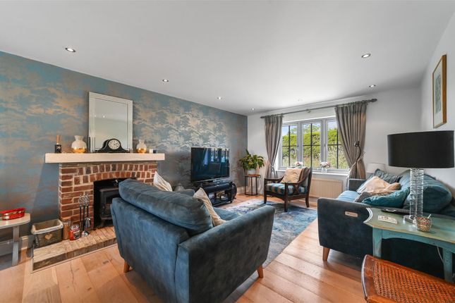 7, Church Lane, Brantham photo 4