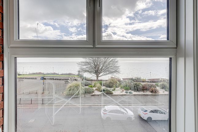 Flat Flat 5, Sandpipers, Rampart Terrace, Southend-on-sea photo 4