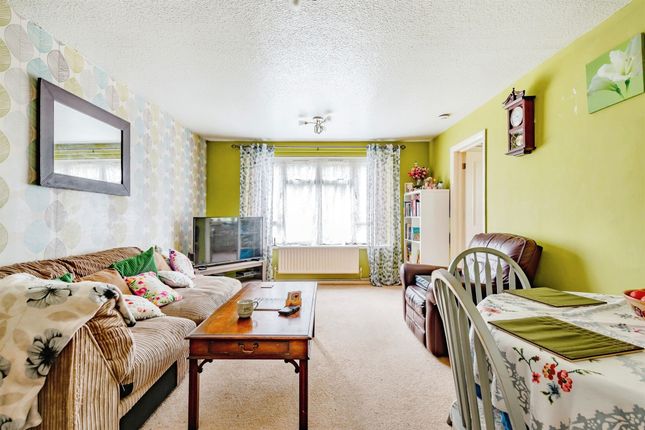 Flat for sale in Castle Drive, Reigate