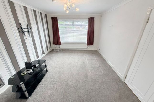 9 Dalmahoy Crescent, Kirkcaldy photo 4