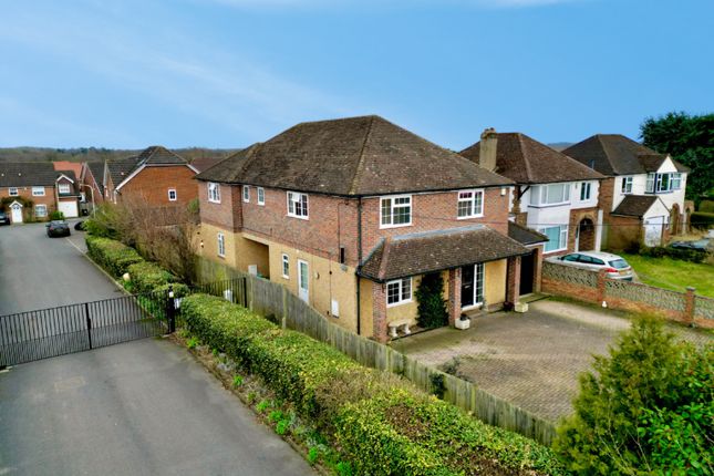 Thumbnail Detached house for sale in Oatlands Road, Shinfield, Reading, Berkshire