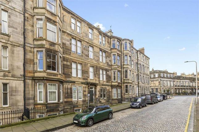 Thumbnail Flat to rent in Leslie Place, Stockbridge, Edinburgh