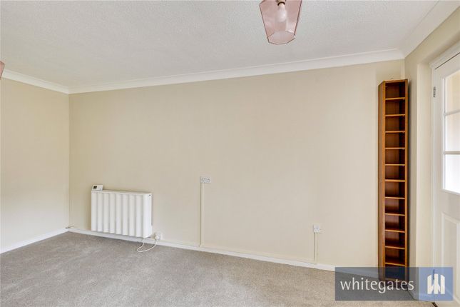9, Sylvan Court, Merseyside photo 4
