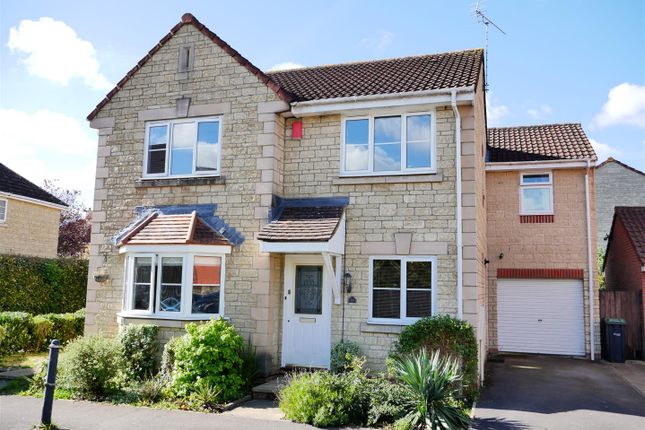 Thumbnail Detached house for sale in Amberley Close, Calne