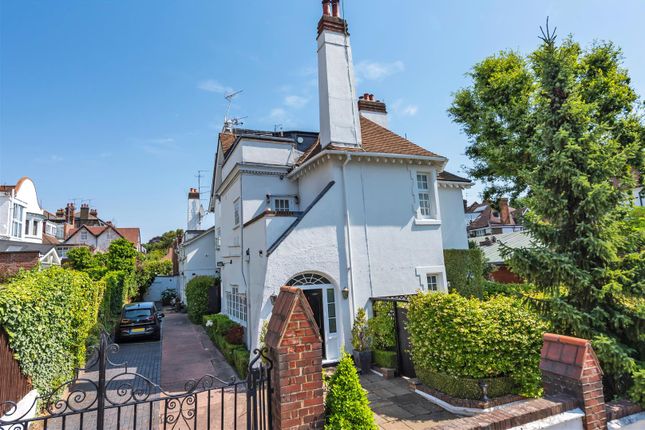 Thumbnail Flat for sale in Kidderpore Avenue, Hampstead