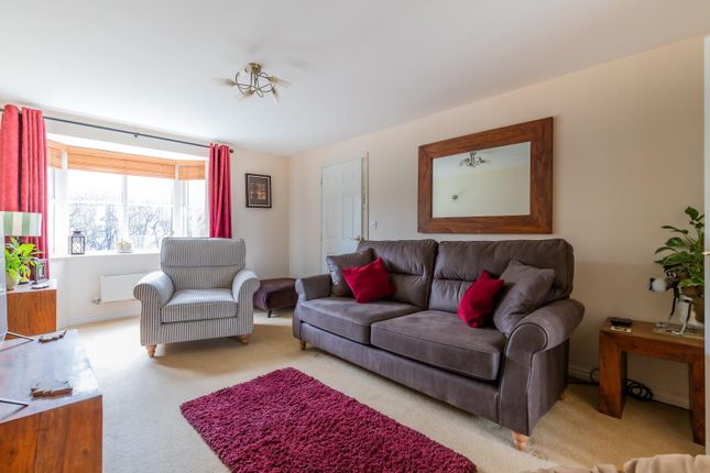 7, Heol Y Brenin, Penarth photo 3