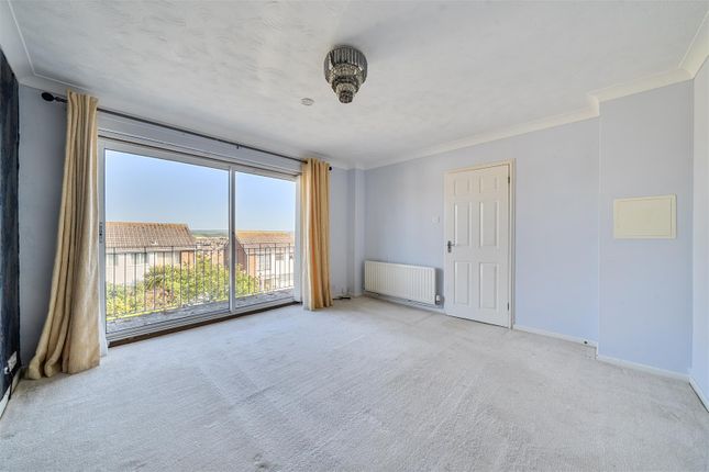 9, Vanguard Avenue, Weymouth photo 2
