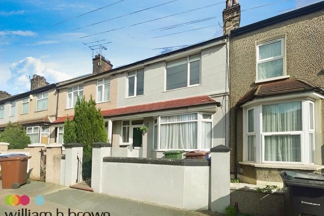 Property to rent in Roseberry Road, Grays, Essex