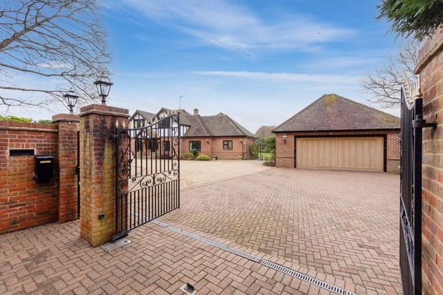 Windle Cottage, School Road, Windlesham photo 2