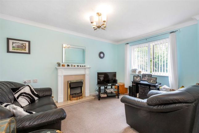 Flat 11, Reynard Court, 10, Foxley Lane, Purley photo 2